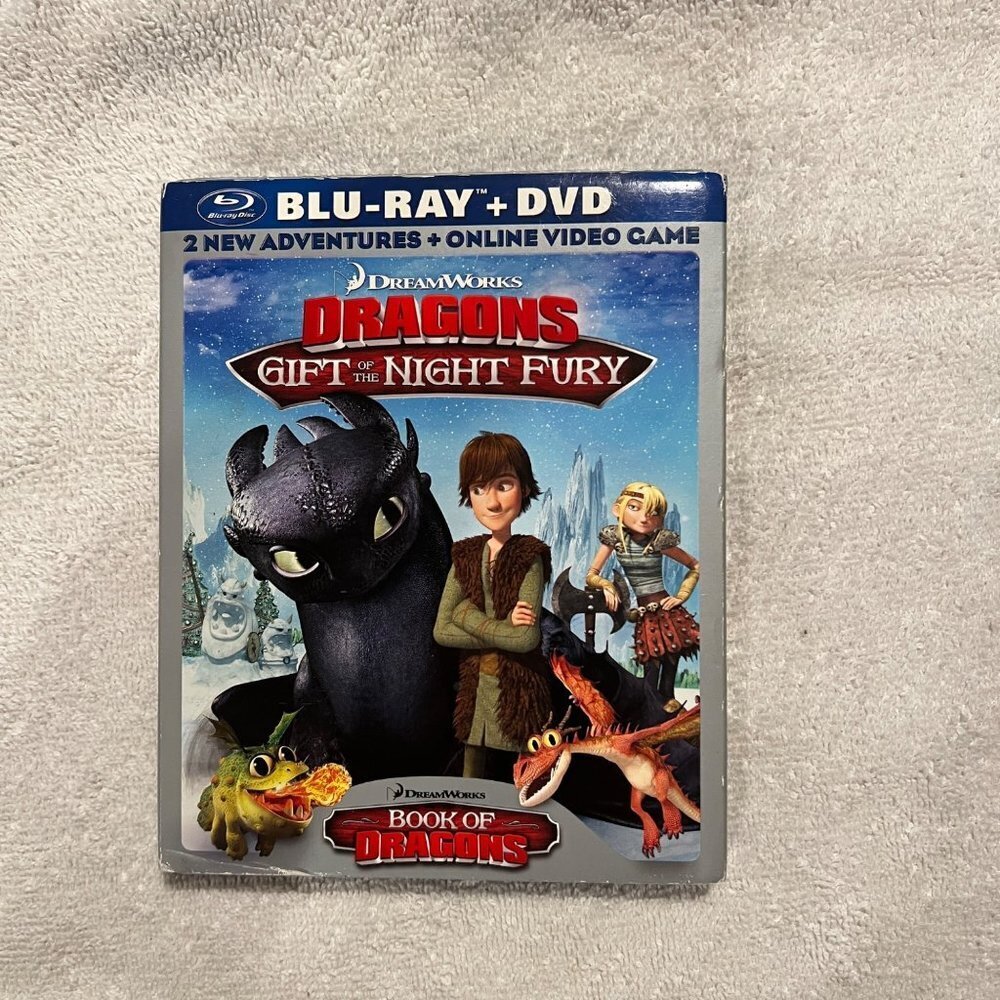 Dragons Gift of the Night Fury Blu-Ray + DVD